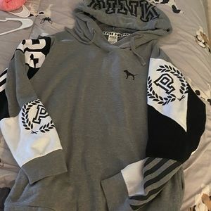 Vs pink campus crossover hoodie large